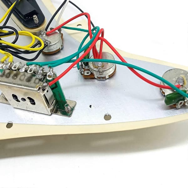 Elektrisk Gitarr Plektrumskydd Mikkrofoner Laddad Förkopplad Skrapskydd Monteringssats Sss Gul