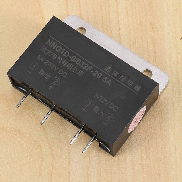 Jäähdytyselementti Tulo 3-32 V DC Lähtö 5 A 200 V DC Piirilevyasennus SSR Solid State Rele