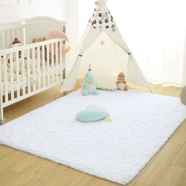 Tflycq Mjuka fluffiga mattor kompatibla med sovrum barnrum plysch lurvig barnkammar matta lurviga kastmattor kompatibla med pojkar flickor, studentboende White 2.6 *5.2 Feet
