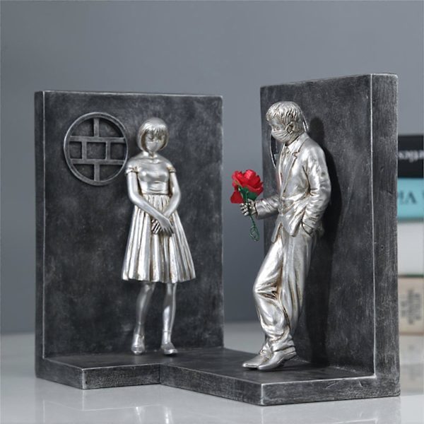 2 stk. Ornament 3D Effekt Dekorativ Lett Samleobjekt Figur Skulptur Dekorative Bokstøtter for Bibliotek