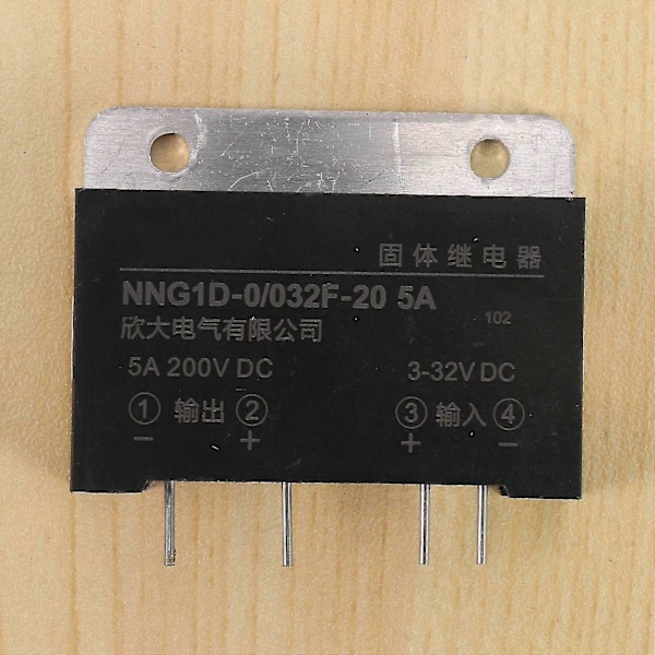 Kylfläns Ingång 3-32v DC Utgång 5A 200V DC PCB-monterad SSR Solid State Relä