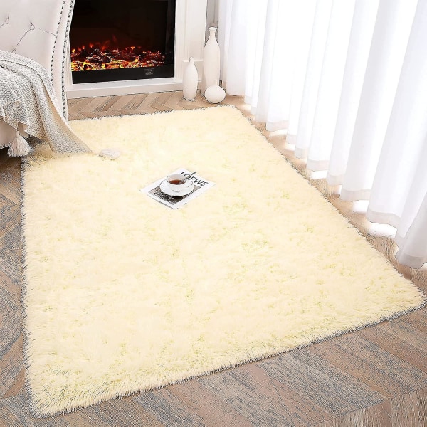 Tflycq Soft Fluffy Area Mattor Kompatibel med Sovrum Barnrum Plysch Shaggy Nursery Matta Furry Throw Mattor Kompatibel med Pojkar Flickor, College Sovsal Beige 4 *5.2 Feet