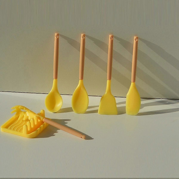 1/6 Skala Miniatyr Stekspade Mini Vändare Köksredskap Docktillbehör Leksakstillbehör, 5