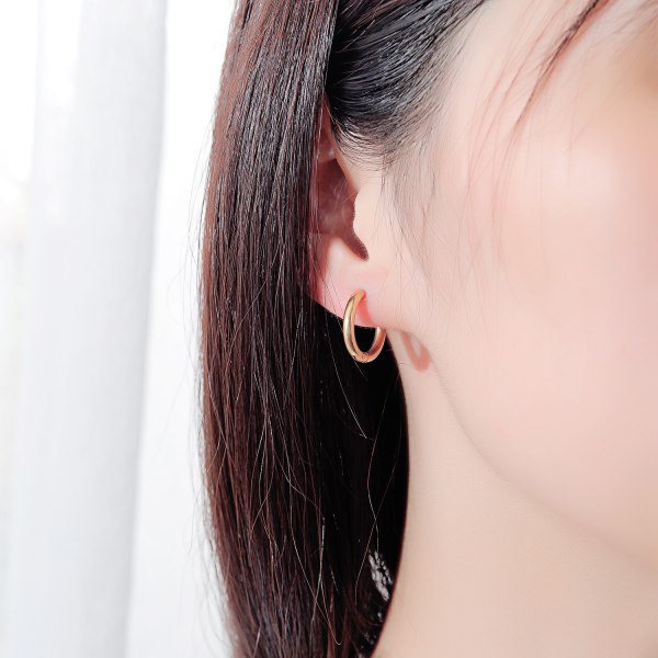 Örhängen Unisex örhängen Fashionabla och mångsidiga hiphop-örhängen för män och kvinnor black 10mm