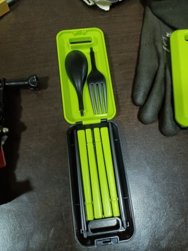Set resebestickset green