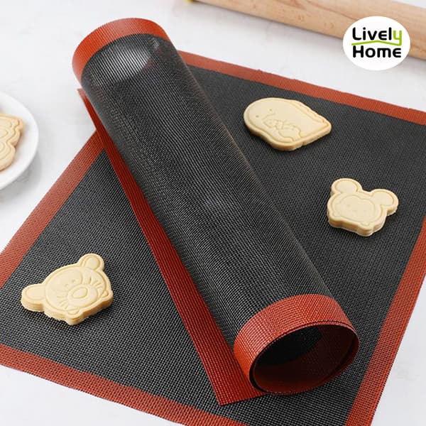Perforerad non-stick silikon bakmatta Bageritillbehör black+red 30*40cm