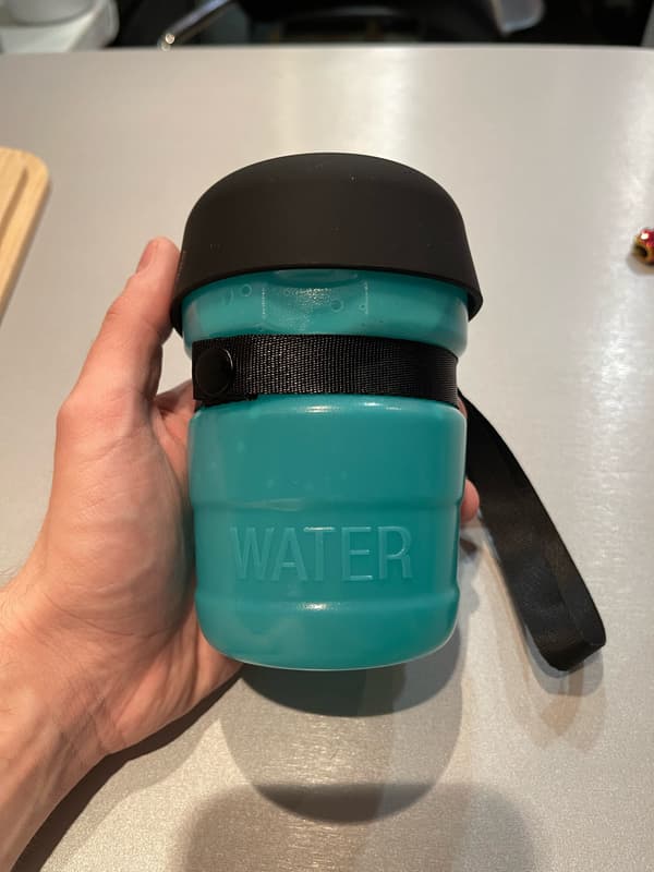 Bärbar hundvattenflaska Vikbara husdjursmaterial green