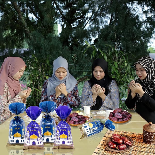 100 bitar Ramadan presentpåsar, blå och lila godispåsar