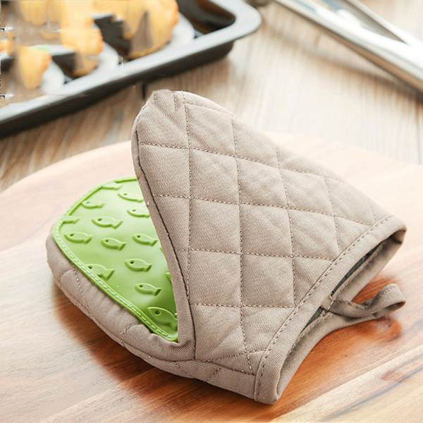 Creative Silikonisoleringshandskar Bakning Anti- skållningsklämma red 13*14.5cm