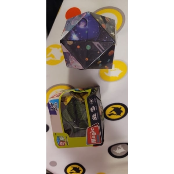 Infinite Flip Rubik's Cube Vuxenleksaker för barn Variety of space