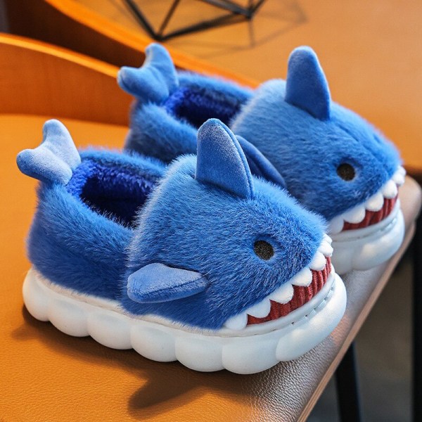 Barntofflor Ylleskor för pojkar Flickor Sandaler Vinter Indoor Shark Tofflor red 22-23(insole 15cm)