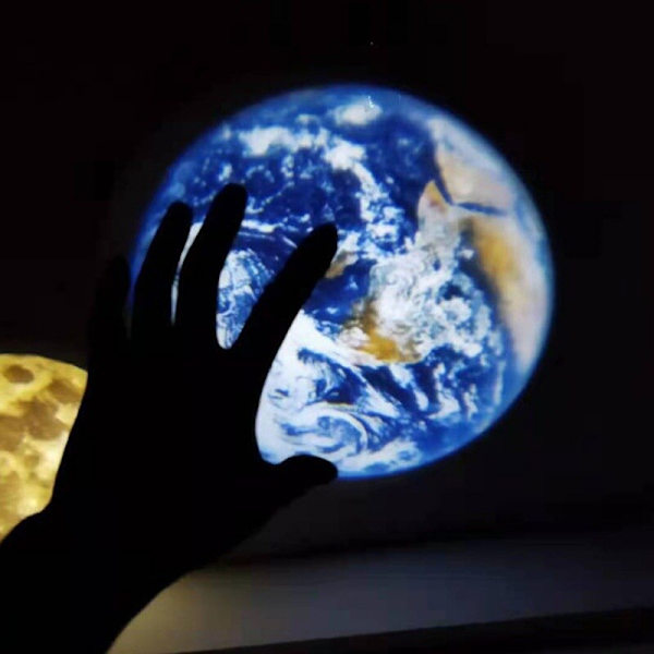 Stjerneprojektor LED Jord/månelampe Galaxy Light Projektor moon 4.5*2.8*2.5cm
