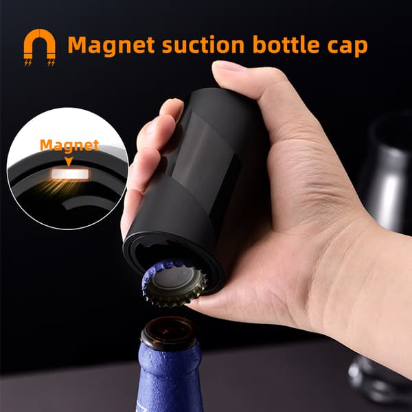 No Damage Automaattinen olutpullon avaaja cap black 4.8cm * 4.8cm * 8.3cm