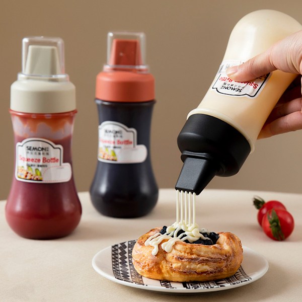 350 ml Sauce Squeeze Flaske Fem Huller Plast Krydderi Flaske red 350ml