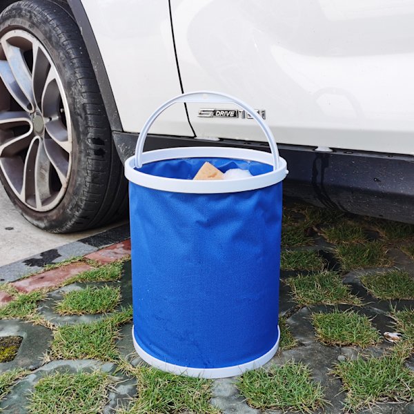 Taitettava ulkokäyttöinen muovikahvainen taitettava ämpäri blue 13L