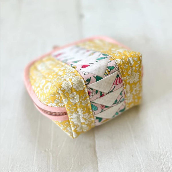 1 kpl akryyliompeluviivaimen söpö set colorful small