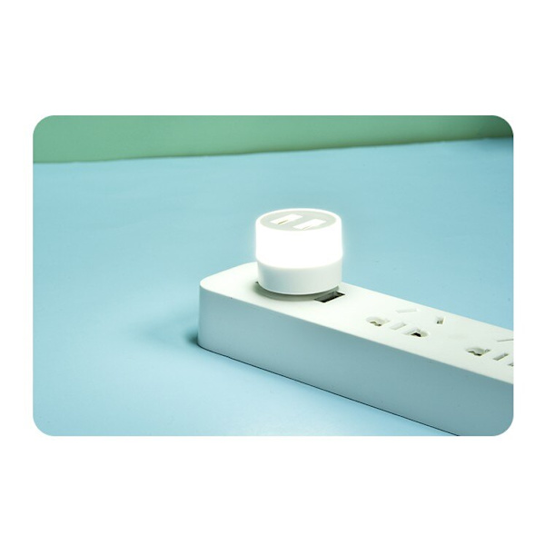 Pluggljus power för nödljus white light