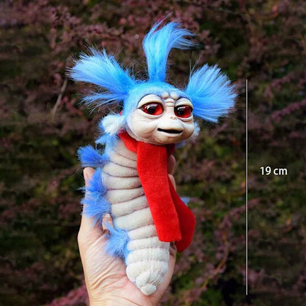 6 stil Worm Red Big Mouth Monster Plysch Doll Heminredning hairy monster