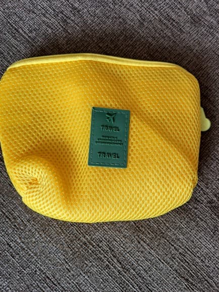 Ms multifunktionssmink till förvaringsväska yellow 22×15㎝