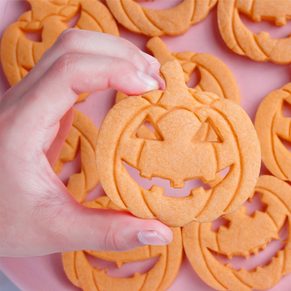 13 st Halloween Pumpa Kex Utskärare Kakstämplar Fondant Form Plast Kakformar Baktillbehör