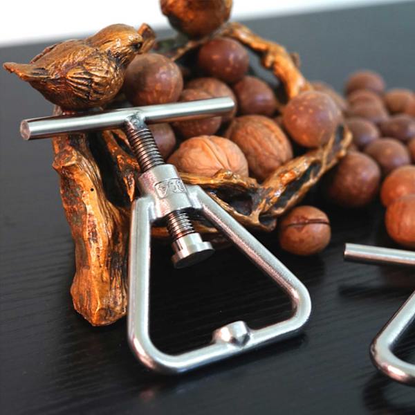 Walnut Sheller Tool Crack Nut Nutcracker Nut Avaustyökalu Keittiötarvikkeet silver