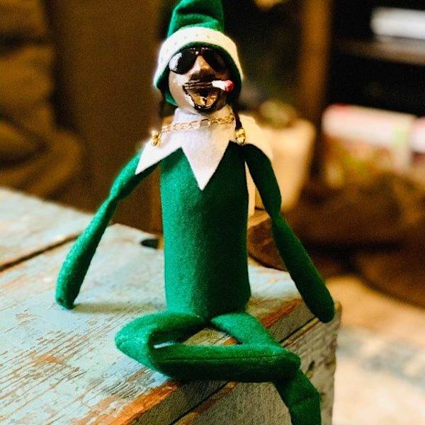 Snoop på en krök över jul tomte popspion på en krökt leksak green 25.4cm(height)