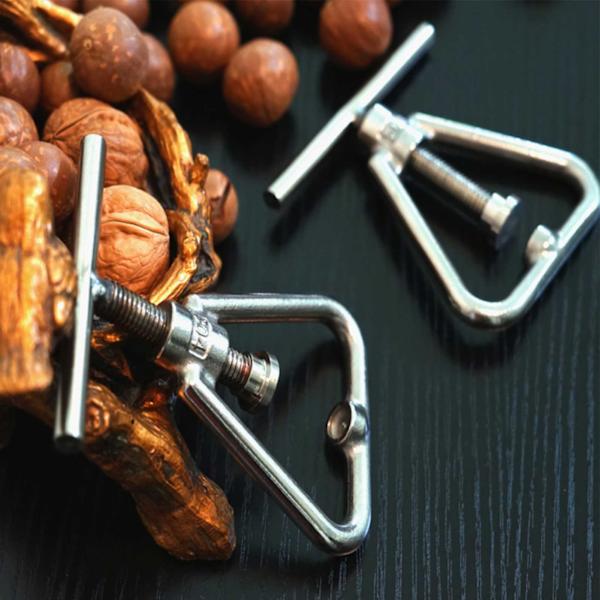 Walnut Sheller Tool Crack Nut Nutcracker Nut Avaustyökalu Keittiötarvikkeet silver