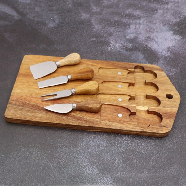 Set veitsisetti Hyödyllisiä juustolevytarvikkeita wood color 36*20cm