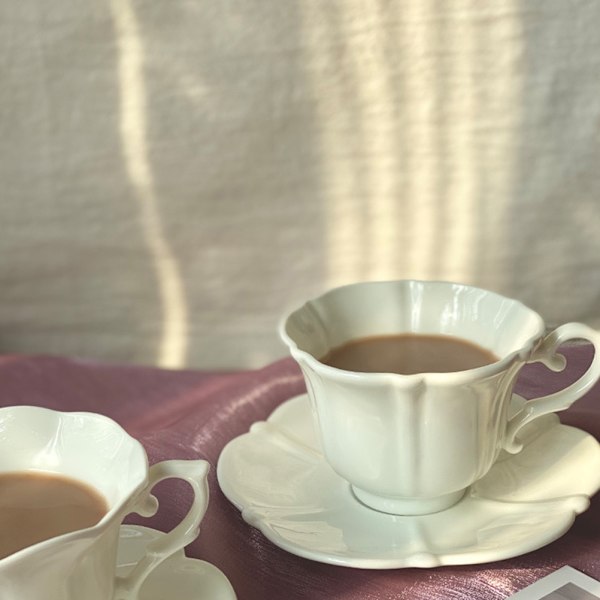 1 Set Elegant kaffekopp med fat Porslin kaffemugg