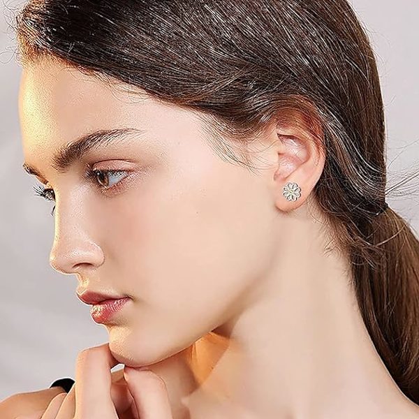 Daisy ørehænger til kvinder flickor 925 sterlingsølv Cubic Zirconia blomsterstudsørhæng