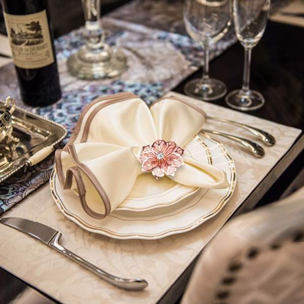 Hollow Out Flower Serviettringer Sett med 20 for bryllupsfest Høytidsbankett Julemiddag Delikat serviettspenner Dekor Favor () Rose Gold