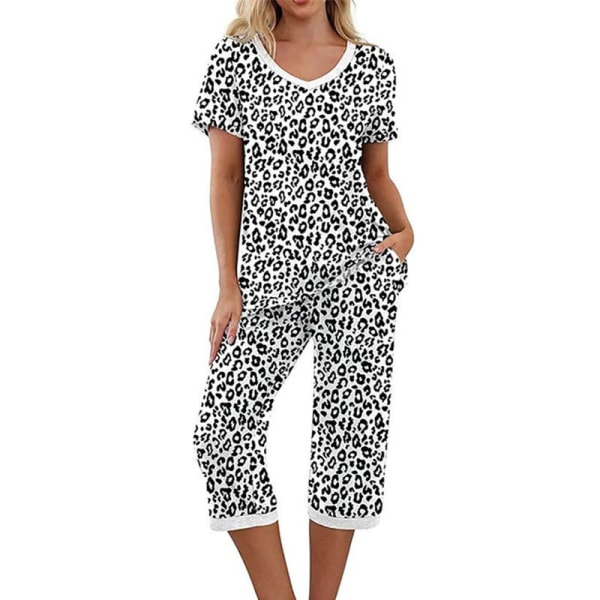 Naisten pyjamat, 2-osainen yöpuku lyhythihainen t-paita ja Capri-housut, valkoinen leopardikuvio White Leopard Pattern L