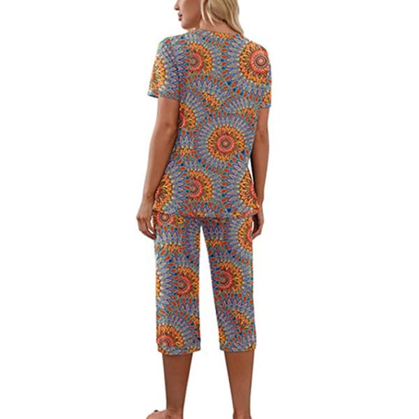 Kvinders pyjamas 2 styks Nattøj kortærmet Tee & capribukser Grå Grey M