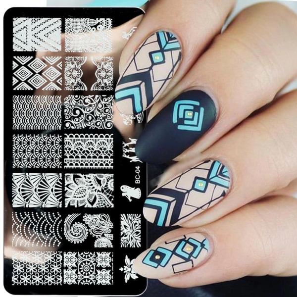 Mandala Nagelstämpling: Skapa iögonfallande manikyrer Blå