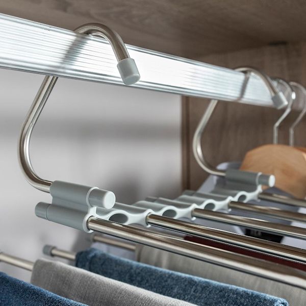 Praktisk multigalge för 5 byxor - platsbesparande design! grå