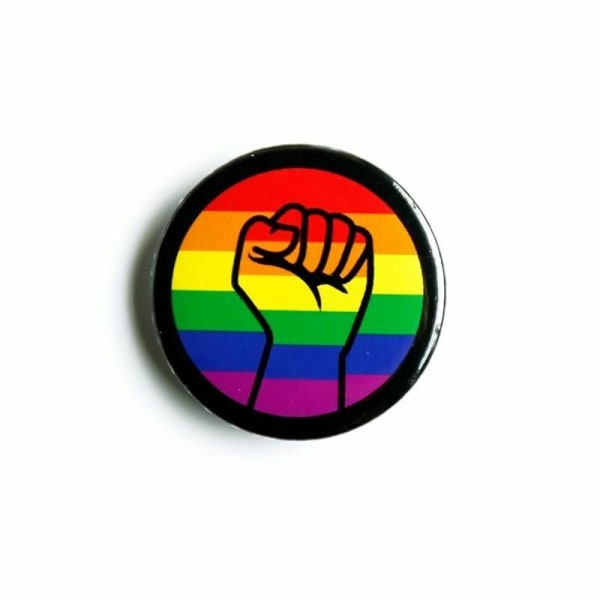 Regnbågsmönstrad pride pin med knytnäve - Visa ditt stöd! multifärg one size