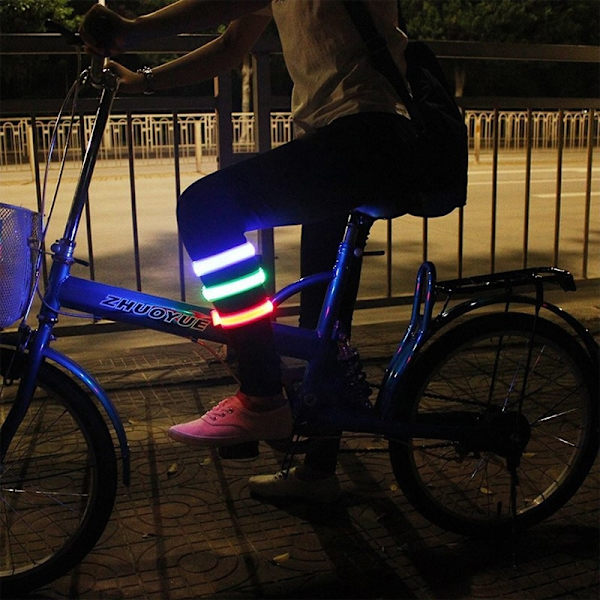 Lysande LED-armband: Synlig, säker & mångsidig Rosa