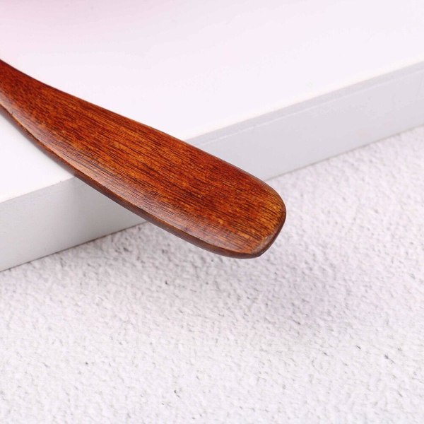 Elegant smörkniv i trä med japansk design Brun