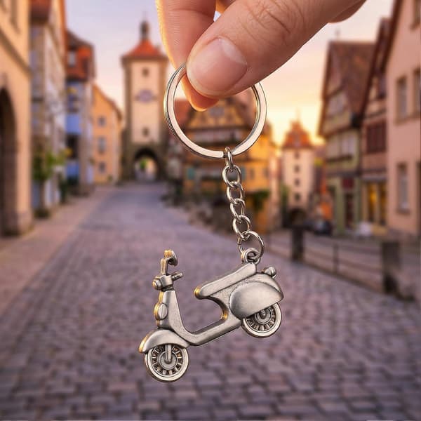 Retro Scooter Nøglering – Legering Elektrisk Charm – til Mænd Kvinder Stilfuld Gave Grey B
