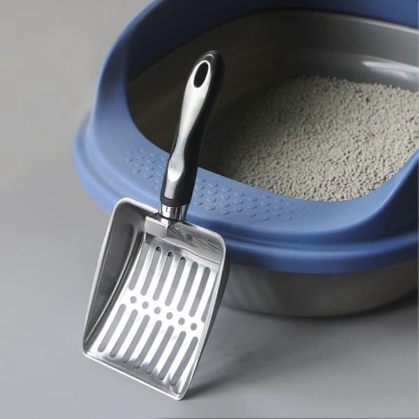 Slitesterk kattedo-spade i metall - med perforert spade - for hygiene Silver