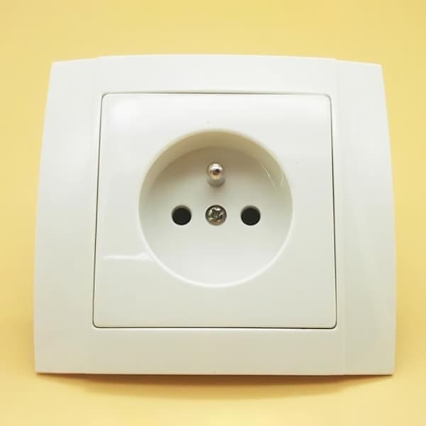 EU Stikdåse 16A Rund Fransk Stikdåse 2 Huller 2P+E Hvid Panel Type 86