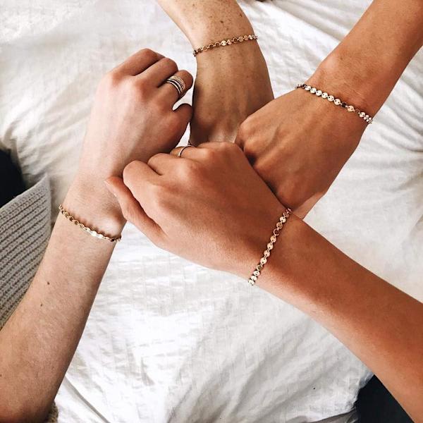 Armband för kvinnor 14K guldpläterad delikat kedja enkelt smycke sött för flickor Coin Chain 2 Layer Satellite Chain