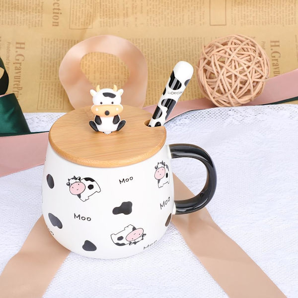 Sød dyrekaffekop med låg og ske, søde ko-print ting gaver, keramisk tekande, Kawaii-kop, tegneseriekaffekop gave til kvinder kontor og Black and White