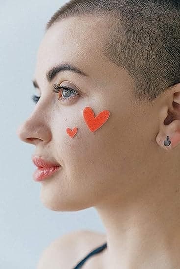 Punk øreringe i rustfrit stål, sølv og sort, med langemand B