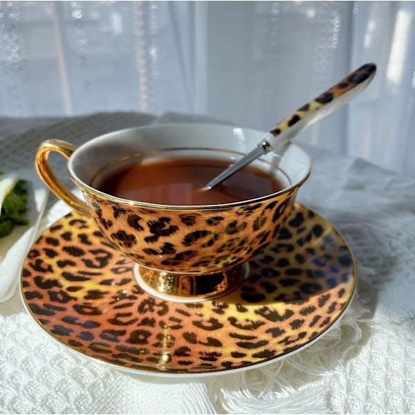 ® YBK Tech Euro Style Bone China Kop & Underkop Sæt, Keramisk Te- og Kaffe Kop til Hjem Køkken Bryllup (Leopard Mønster) Leopard Pattern