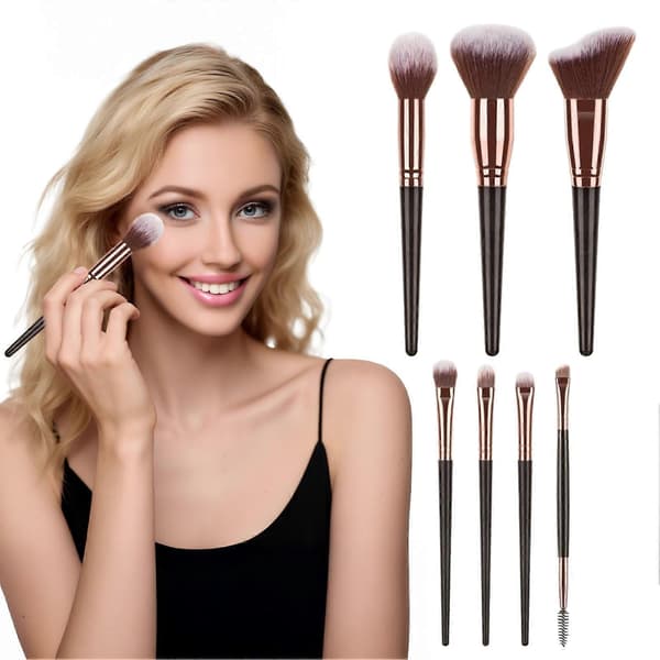 7 stk. makeupbørstesæt - kunstfiber med bløde børster - til foundation og concealer Black & Gold