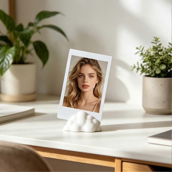 Fritstående noteholder – til sticky notes og beskeder – til arbejde og studie