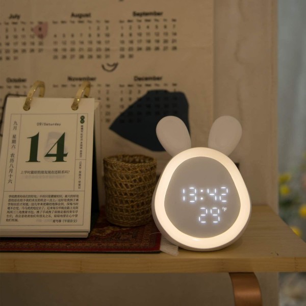 Vekkerklokker for soverom med slumre og nattlys, digital vekkerklokke med termometer, justerbar volum og lysstyrke, hvit, kaninformet