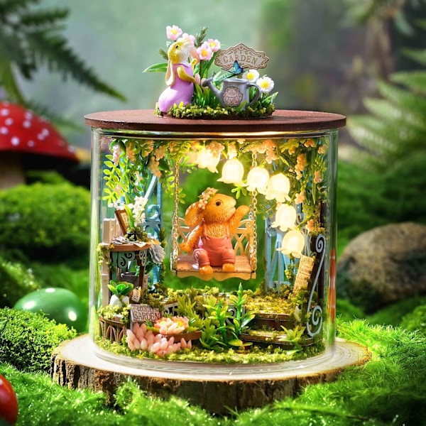 Cuteefun DIY Miniatyrdockhus u201dDrömbflaskanu201d Kit med Dammskydd för Vuxna Hantverk  Present (Feyträdgård) Fairy Garden