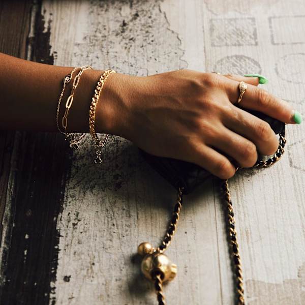 Armband för kvinnor 14K guldpläterad delikat kedja enkelt smycke sött för flickor Paperclip Chain S 2 Layer Satellite Chain
